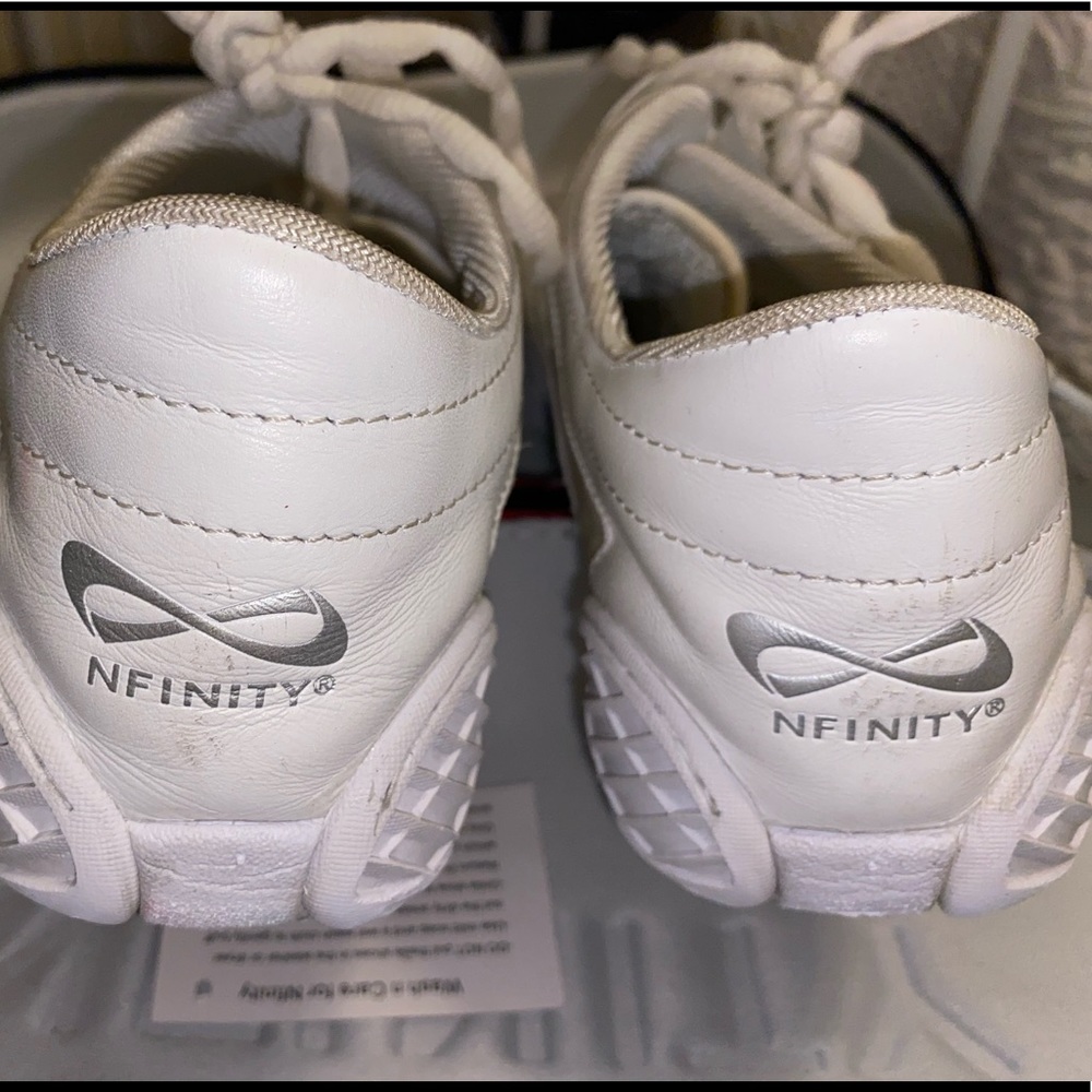 Size 10 Nfinity Cheer Shoes